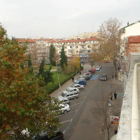 Luxury Versailles Center Opera דירה בורגאס