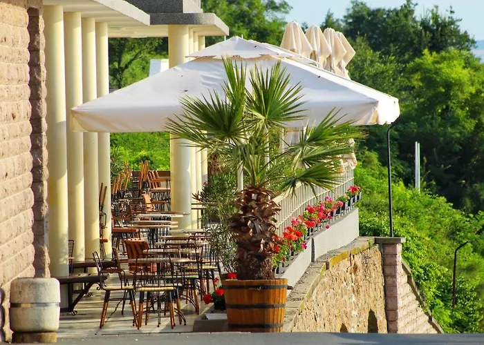 Luxury Versailles Center Opera Апартамент *