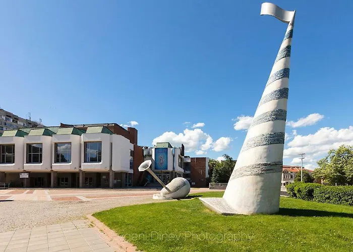 Апартамент Luxury Versailles Center Opera Бургас